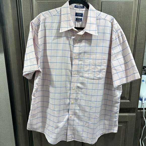 Arrow Men’s short sleeve, button up, pink and blue plaid, XL shir… - Picture 1 of 6